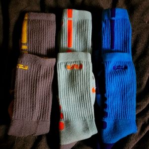 Nike elite socks lot 21-014